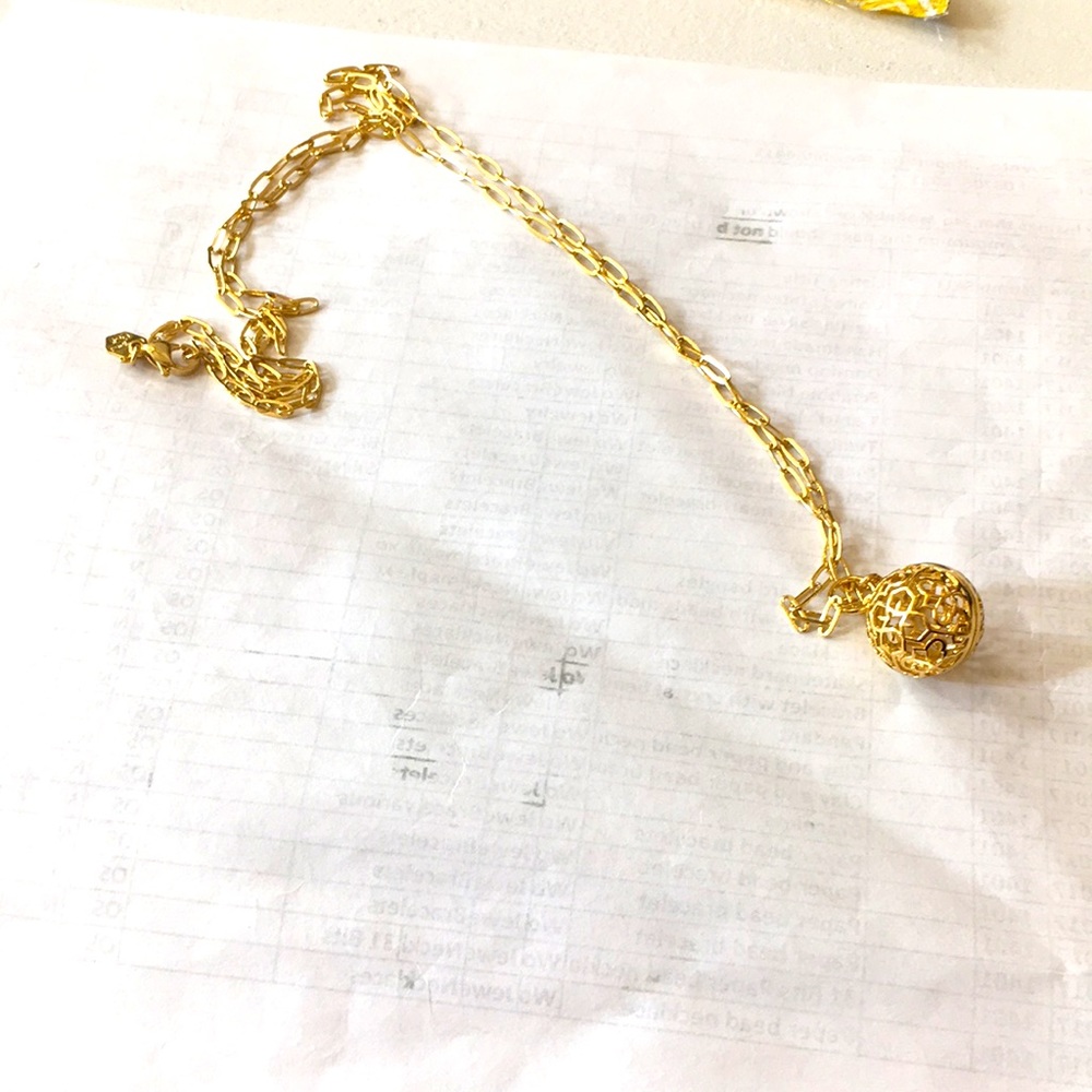 Origami owl gold necklace